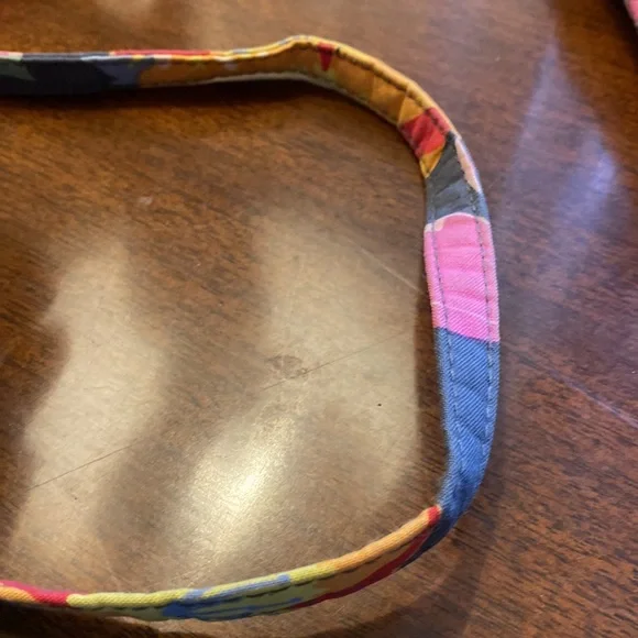 VERA BRADLEY floral adjustable crossbody purse. Pockets everywhere! Pretty!! - Picture 13 of 16